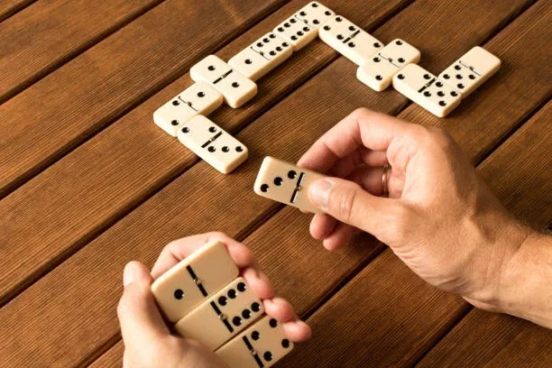 Hướng Dẫn Cách Chơi Domino Cho Người Mới Cực Đơn Giản