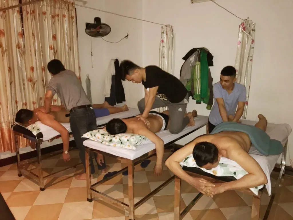 Top 10 Địa Chỉ Massage Người Mù Hà Nội Không Thể Bỏ Qua