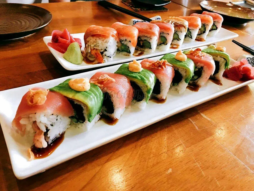 Top +10 Nhà Hàng Sushi Ở Hà Nội Ngon & Đông Khách Nhất