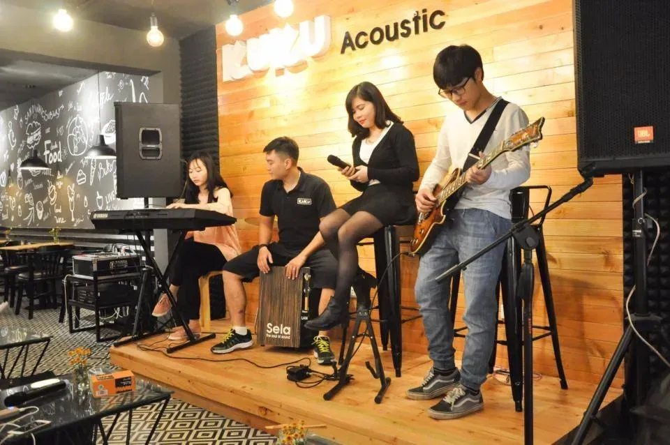 Top +10 Phòng Trà Acoustic Hà Nội Nổi Tiếng & Đông Khách