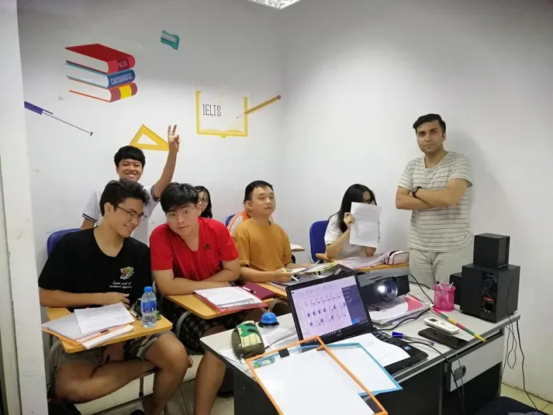 Top +10 Trung Tâm Dạy Học Ielts Tại Hà Nội Uy Tín 【Kèm Học Phí】